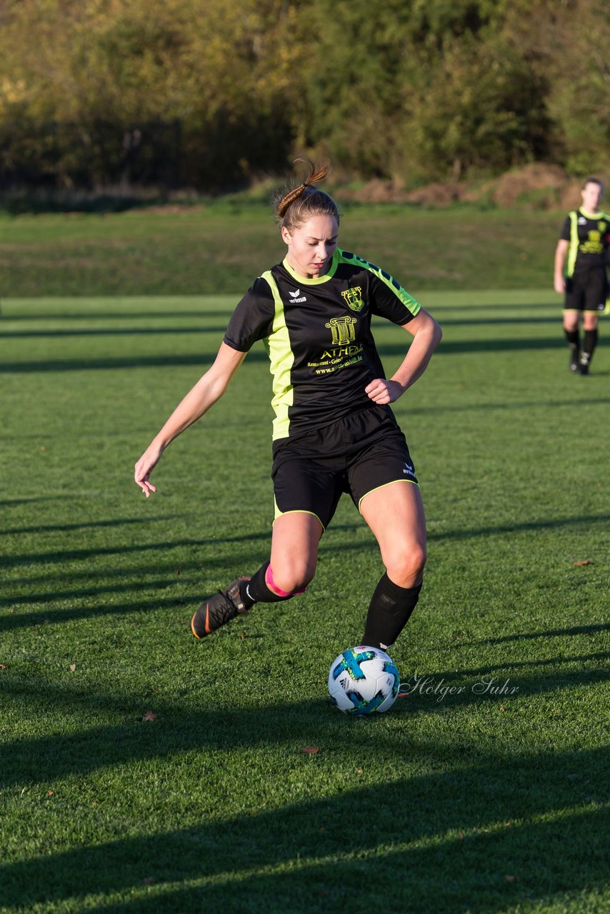 Bild 352 - Frauen TSV Vineta Audorg - SV Friesia 03 Riesum Lindholm : Ergebnis: 2:4